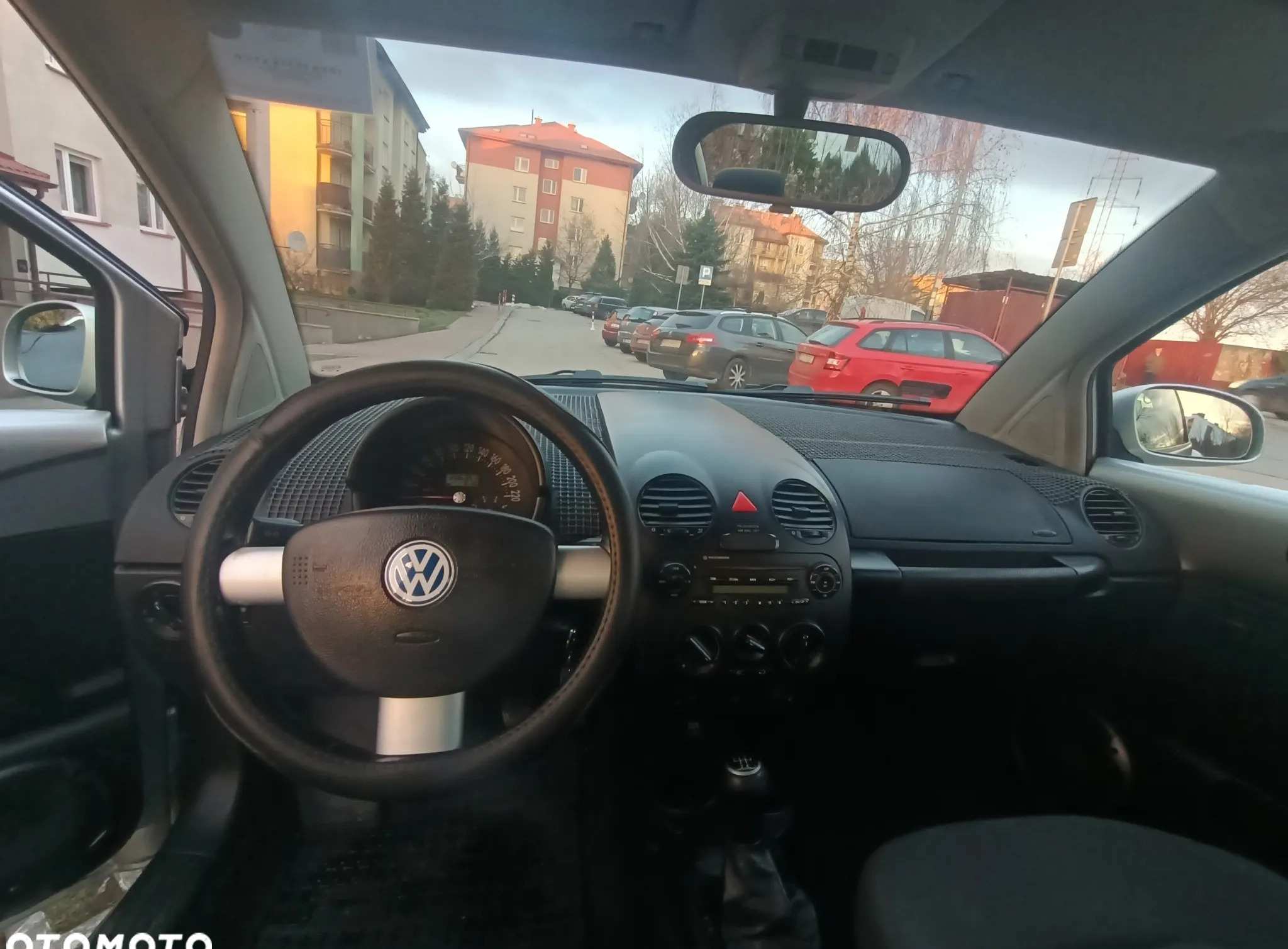 Volkswagen New Beetle cena 7900 przebieg: 286700, rok produkcji 2004 z Kraków małe 79